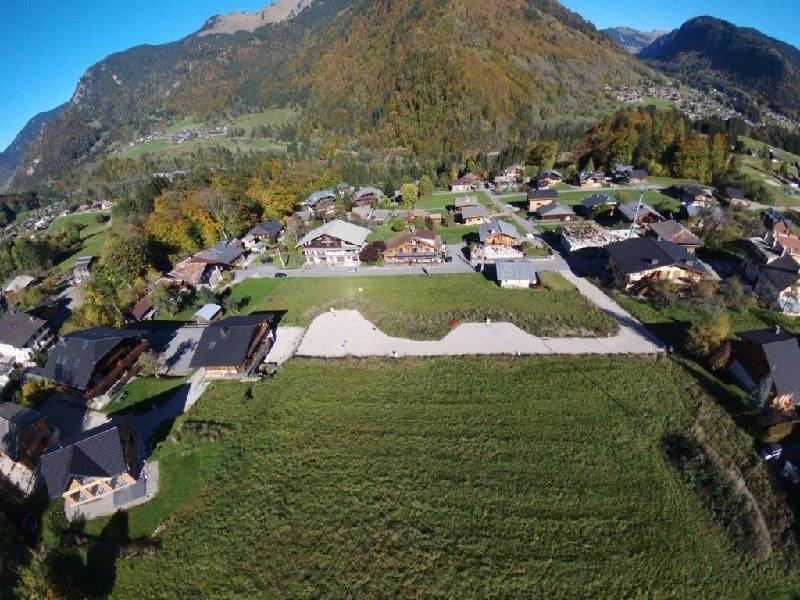 Land - ESSERT-ROMAND